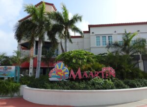 St Maarten welcome sign in cruise port